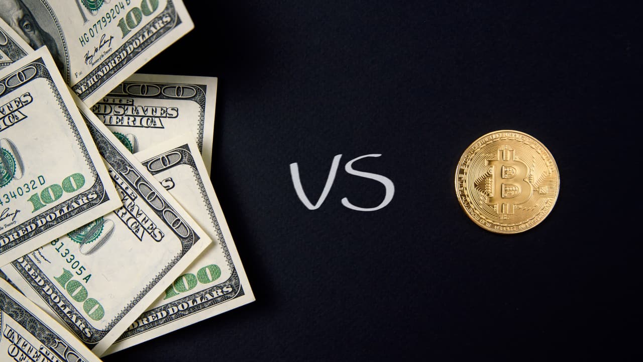 Differences Between Bitcoin And Traditional Currencies
